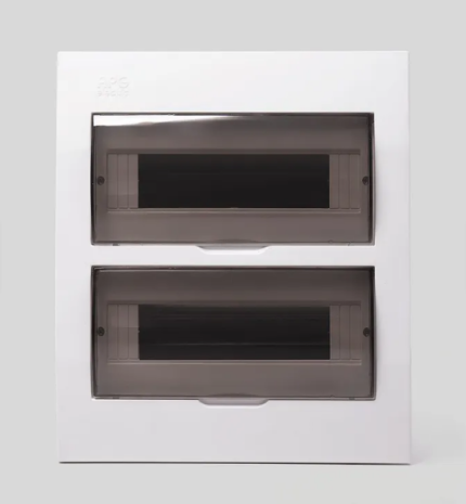 TABLERO DE 24 POLOS DE PVC MARCA KBA ELECTRIC